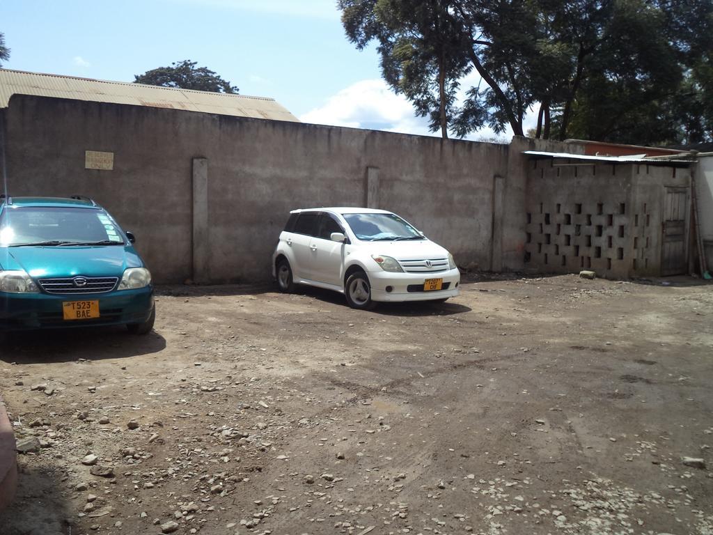 Arusha Tourist Inn Hotel Eksteriør bilde